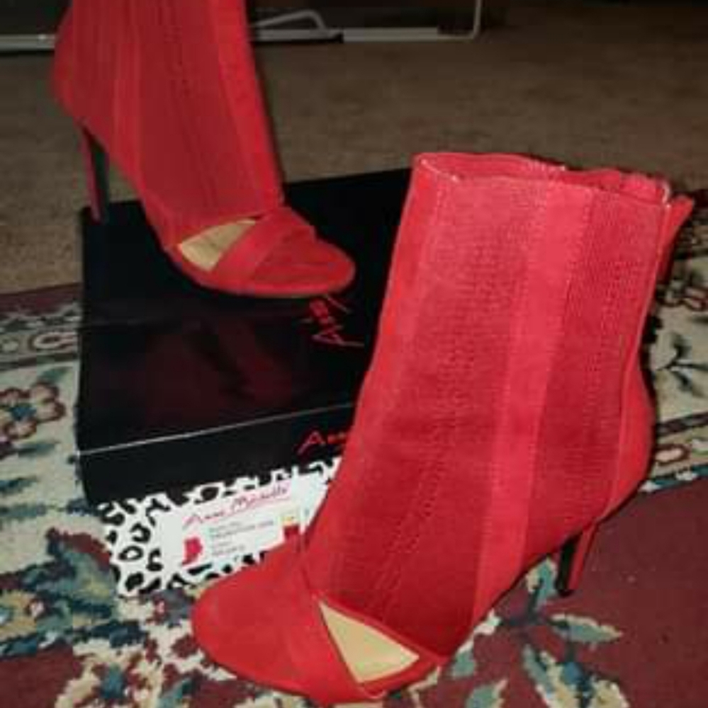 Womens Red Open-Toe Booties - Picture 1 of 2